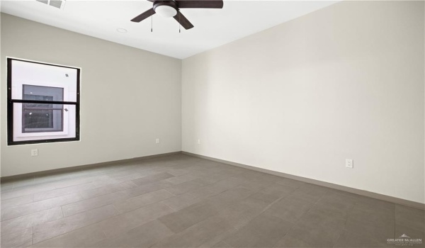 1321 Michigan Street, Alton, TX 78573, ,Residential Multi Family,En Venta,1321 Michigan Street,456103