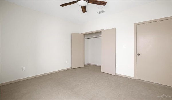 1321 Michigan Street, Alton, TX 78573, ,Residential Multi Family,En Venta,1321 Michigan Street,456103