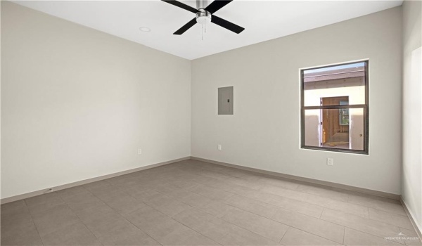 1321 Michigan Street, Alton, TX 78573, ,Residential Multi Family,En Venta,1321 Michigan Street,456103
