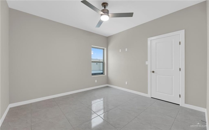 1209 E Camellia Avenue #4, McAllen, TX 78501, 3 Bedrooms Bedrooms, ,2 BathroomsBathrooms,Residential,For Sale,1209 E Camellia Avenue,456282