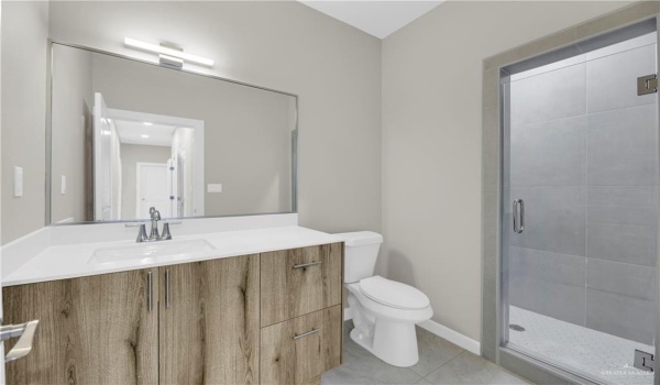 1209 E Camellia Avenue #4, McAllen, TX 78501, 3 Bedrooms Bedrooms, ,2 BathroomsBathrooms,Residential,For Sale,1209 E Camellia Avenue,456282