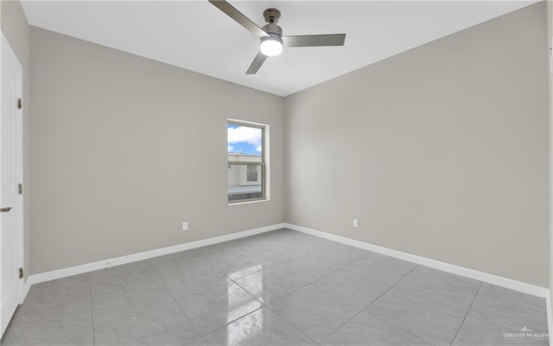 1209 E Camellia Avenue #4, McAllen, TX 78501, 3 Bedrooms Bedrooms, ,2 BathroomsBathrooms,Residential,For Sale,1209 E Camellia Avenue,456282