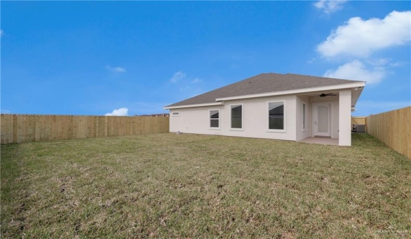 2205 Cardinal Drive, Weslaco, TX 78596, 3 Bedrooms Bedrooms, ,2 BathroomsBathrooms,Residential,For Sale,2205 Cardinal Drive,456359