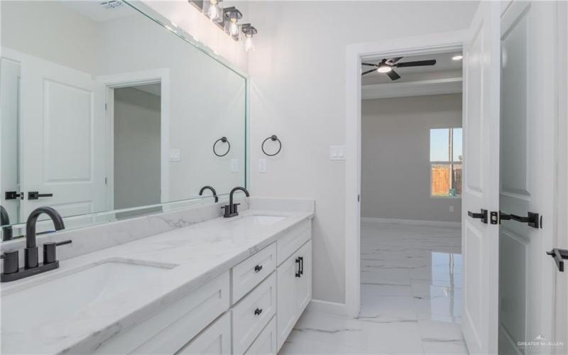 3313 E Alexa Street, Edinburg, TX 78542, 3 Bedrooms Bedrooms, ,2 BathroomsBathrooms,Residential,For Sale,3313 E Alexa Street,456456