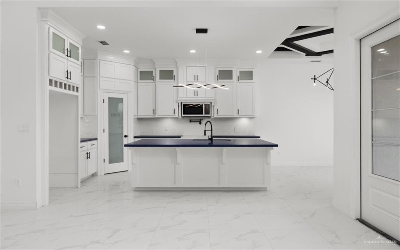 5608 Addison Lane, Weslaco, TX 78599, 4 Habitaciones Habitaciones , ,3 BañosBaños,Residential,En Venta,5608 Addison Lane,456492