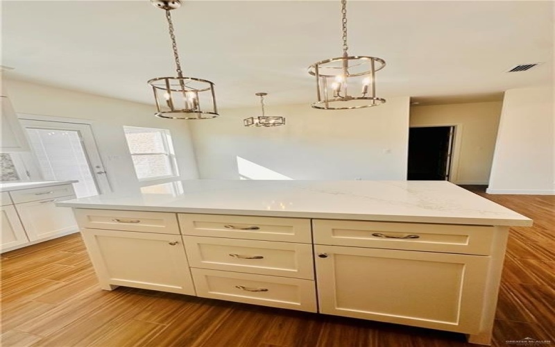 2110 Trinity, Donna, TX 78537, 3 Bedrooms Bedrooms, ,2 BathroomsBathrooms,Residential,For Sale,2110 Trinity,456498