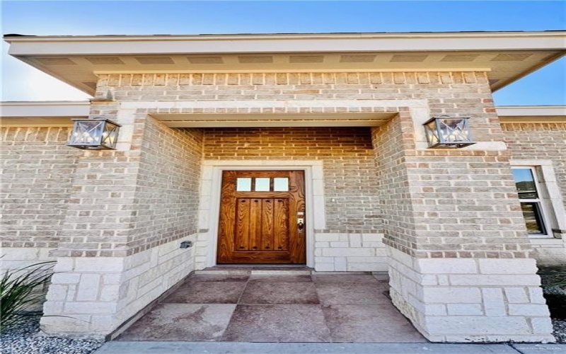 2110 Trinity, Donna, TX 78537, 3 Bedrooms Bedrooms, ,2 BathroomsBathrooms,Residential,For Sale,2110 Trinity,456498
