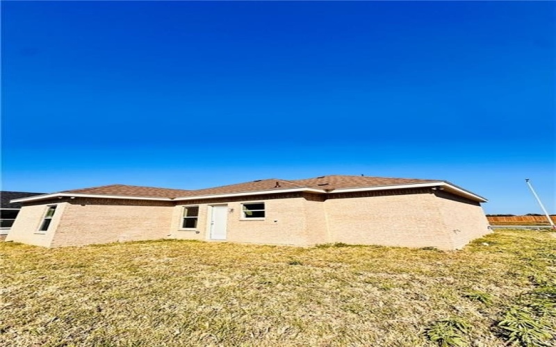 2110 Trinity, Donna, TX 78537, 3 Bedrooms Bedrooms, ,2 BathroomsBathrooms,Residential,For Sale,2110 Trinity,456498