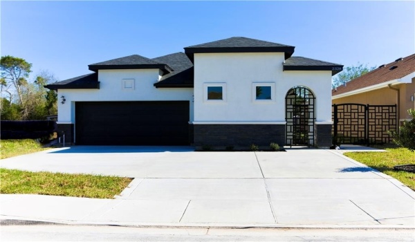 2328 N Peking Street, McAllen, TX 78501, 3 Bedrooms Bedrooms, ,2 BathroomsBathrooms,Residential,For Sale,2328 N Peking Street,456827