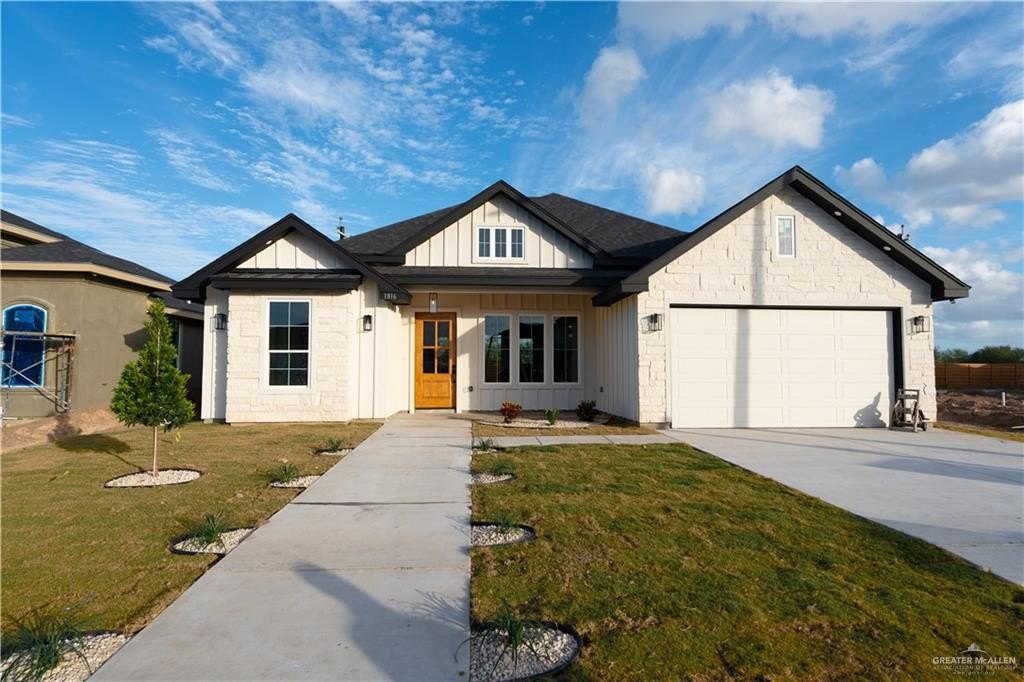 1816 Diplomat Drive, Edinburg, TX 78542, 3 Bedrooms Bedrooms, ,2 BathroomsBathrooms,Residential,For Sale,1816 Diplomat Drive,456905