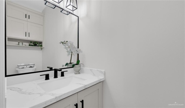 812 Spring Drive, Alton, TX 78573, 3 Bedrooms Bedrooms, ,3 BathroomsBathrooms,Residential,For Sale,812 Spring Drive,457173