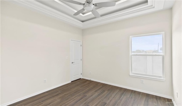 4312 Xenops Avenue, McAllen, TX 78503, 4 Habitaciones Habitaciones , ,2 BañosBaños,Residential,En Venta,4312 Xenops Avenue,457282