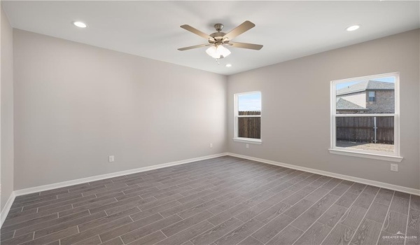 710 S Templo Dorado, Mission, TX 78572, 3 Bedrooms Bedrooms, ,2 BathroomsBathrooms,Residential,For Sale,710 S Templo Dorado,457514