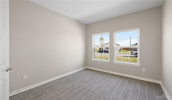 710 S Templo Dorado, Mission, TX 78572, 3 Bedrooms Bedrooms, ,2 BathroomsBathrooms,Residential,For Sale,710 S Templo Dorado,457514