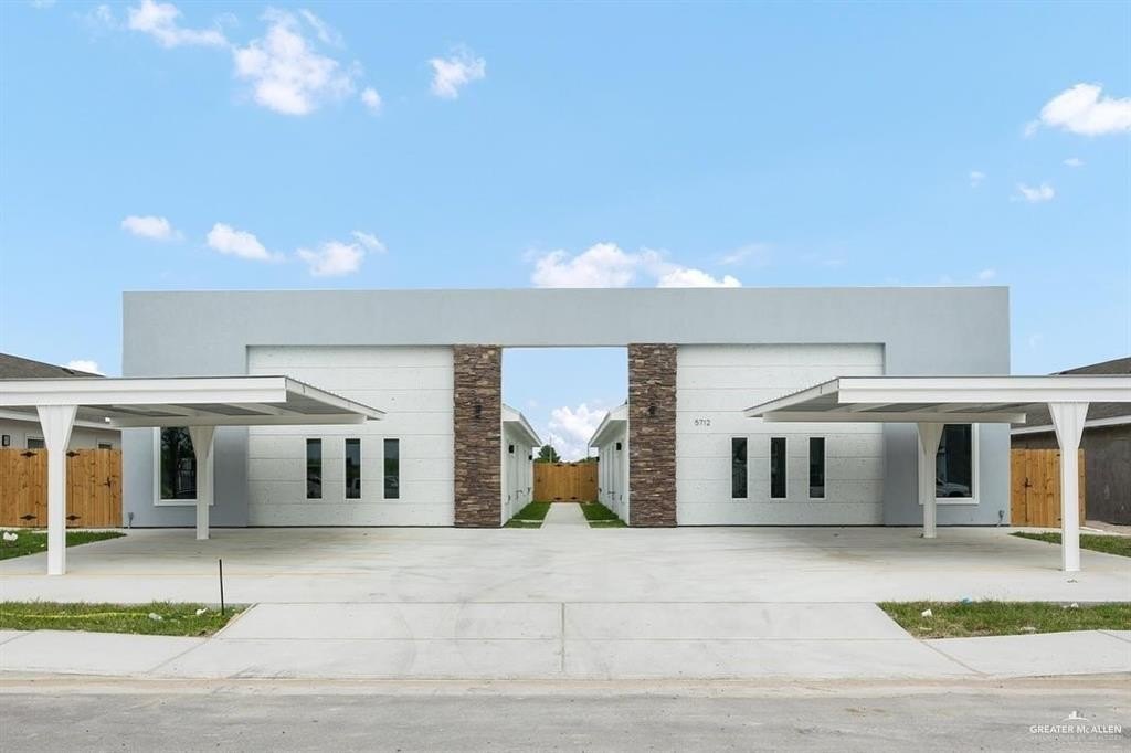 5712 Notre Dame Avenue #2, McAllen, TX 78504, 2 Bedrooms Bedrooms, ,2 BathroomsBathrooms,Residential Lease,For Rent,5712 Notre Dame Avenue,457606