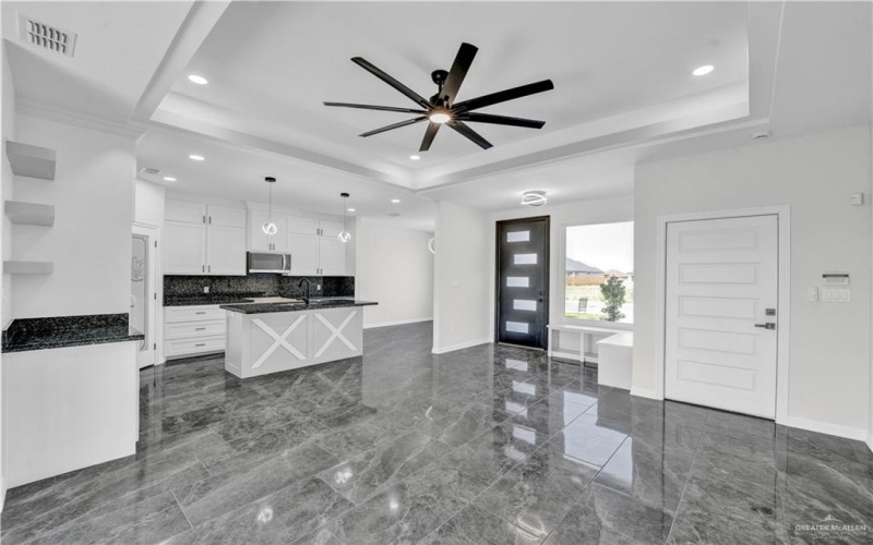 2812 E Pecos Road, Edinburg, TX 78539, 3 Bedrooms Bedrooms, ,2 BathroomsBathrooms,Residential,For Sale,2812 E Pecos Road,457639