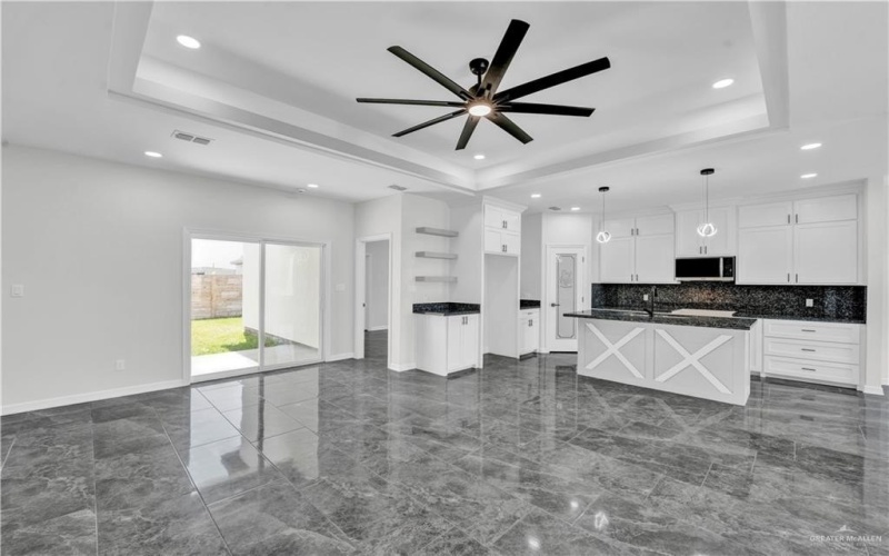 2812 E Pecos Road, Edinburg, TX 78539, 3 Bedrooms Bedrooms, ,2 BathroomsBathrooms,Residential,For Sale,2812 E Pecos Road,457639