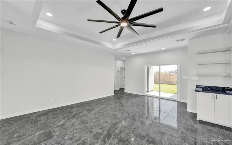 2812 E Pecos Road, Edinburg, TX 78539, 3 Bedrooms Bedrooms, ,2 BathroomsBathrooms,Residential,For Sale,2812 E Pecos Road,457639