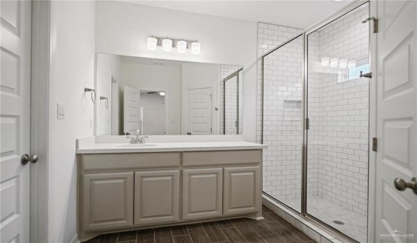 8308 35th Street, McAllen, TX 78504, 2 Bedrooms Bedrooms, ,2 BathroomsBathrooms,Residential Lease,For Rent,8308 35th Street,457821