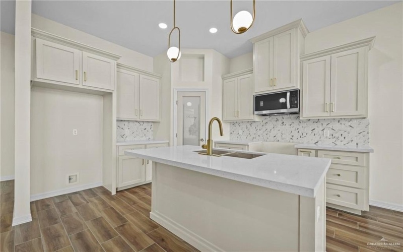 3305 E Marbury Street, Edinburg, TX 78542, 3 Bedrooms Bedrooms, ,2 BathroomsBathrooms,Residential,For Sale,3305 E Marbury Street,458027