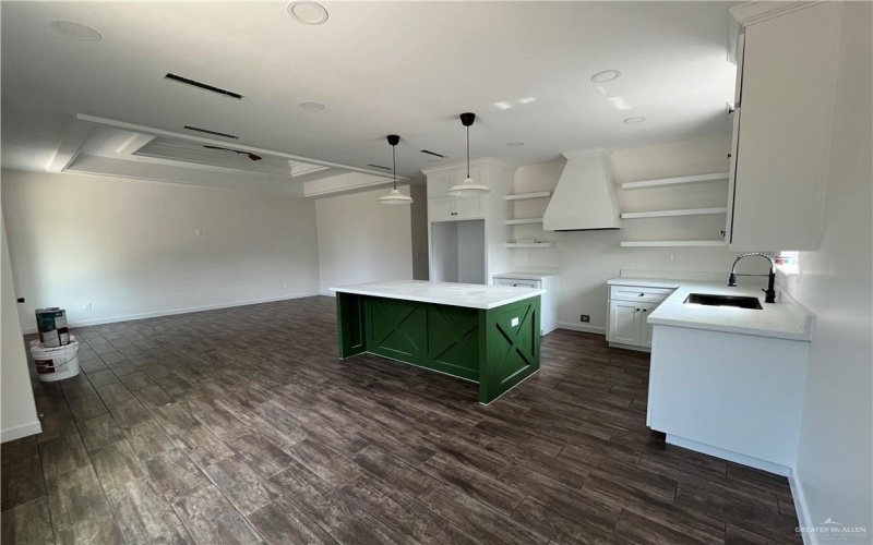 808 E Evans Avenue, Pharr, TX 78577, 3 Bedrooms Bedrooms, ,2 BathroomsBathrooms,Residential,For Sale,808 E Evans Avenue,458111