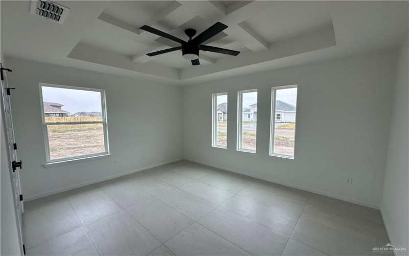 6050 Reymundo Street, Edinburg, TX 78542, 3 Bedrooms Bedrooms, ,2 BathroomsBathrooms,Residential,For Sale,6050 Reymundo Street,458436