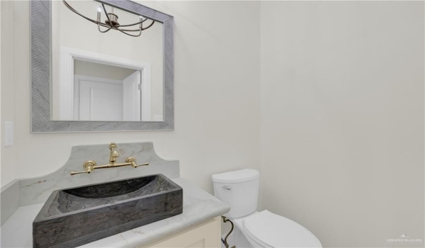3310 Las Vistas Lane, Weslaco, TX 78596, 3 Habitaciones Habitaciones , ,2 BañosBaños,Residential,En Venta,3310 Las Vistas Lane,458590