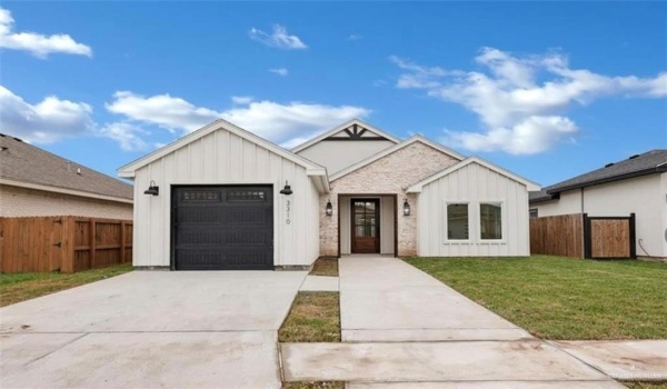 3310 Las Vistas Lane, Weslaco, TX 78596, 3 Habitaciones Habitaciones , ,2 BañosBaños,Residential,En Venta,3310 Las Vistas Lane,458590