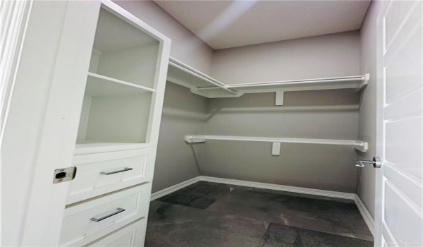 4804 N 27th Street, McAllen, TX 78504, 3 Bedrooms Bedrooms, ,2 BathroomsBathrooms,Residential,For Sale,4804 N 27th Street,458860