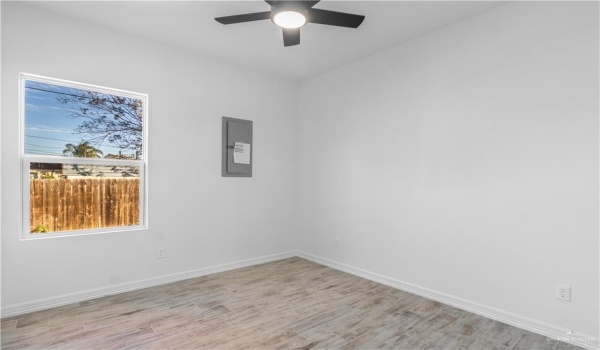 710 N Illinois Avenue, Weslaco, TX 78596, 3 Bedrooms Bedrooms, ,2 BathroomsBathrooms,Residential,For Sale,710 N Illinois Avenue,458930