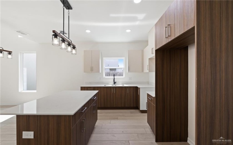 2312 Corales Street, Mission, TX 78573, 4 Habitaciones Habitaciones , ,3 BañosBaños,Residential,En Venta,2312 Corales Street,459257