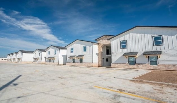 716 Unit #10 Ragland Road, Mission, TX 78572, 3 Bedrooms Bedrooms, ,2 BathroomsBathrooms,Residential Lease,For Rent,716 Unit #10 Ragland Road,459396