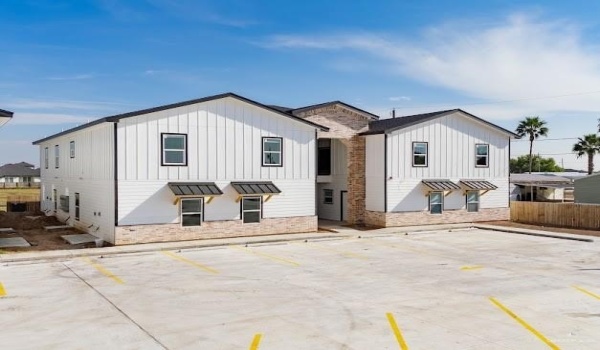 716 Unit #10 Ragland Road, Mission, TX 78572, 3 Bedrooms Bedrooms, ,2 BathroomsBathrooms,Residential Lease,For Rent,716 Unit #10 Ragland Road,459396