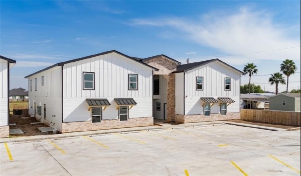 716 Unit #10 Ragland Road, Mission, TX 78572, 3 Bedrooms Bedrooms, ,2 BathroomsBathrooms,Residential Lease,For Rent,716 Unit #10 Ragland Road,459396