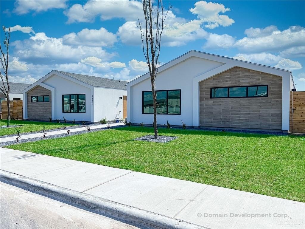 2612 Mockingbird Road, Weslaco, TX 78596, ,Residential Multi Family,For Sale,2612 Mockingbird Road,459457