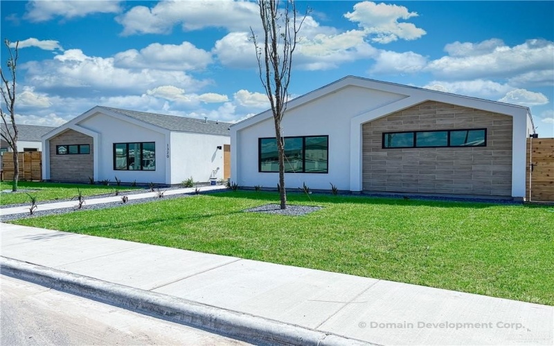 2612 Mockingbird Road, Weslaco, TX 78596, ,Residential Multi Family,En Venta,2612 Mockingbird Road,459457