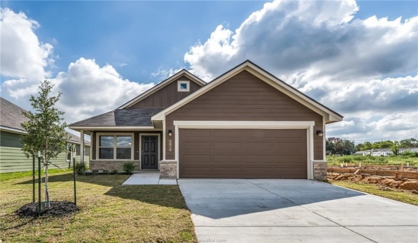 1204 Highgarden Drive, Navasota, TX 77868, 3 Bedrooms Bedrooms, ,2 BathroomsBathrooms,Residential,For Sale,1204 Highgarden Drive,25001626