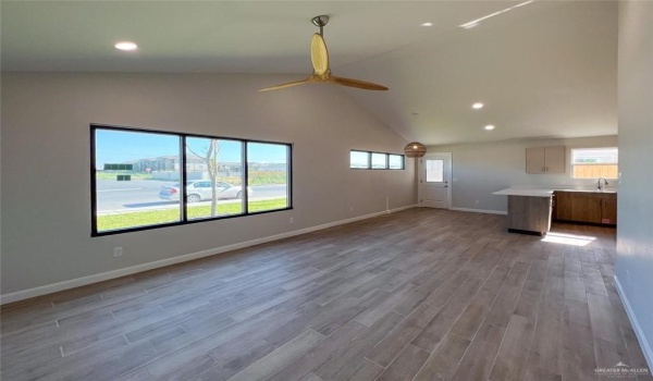 608 Oriole Street, Weslaco, TX 78596, ,Residential Multi Family,En Venta,608 Oriole Street,459474