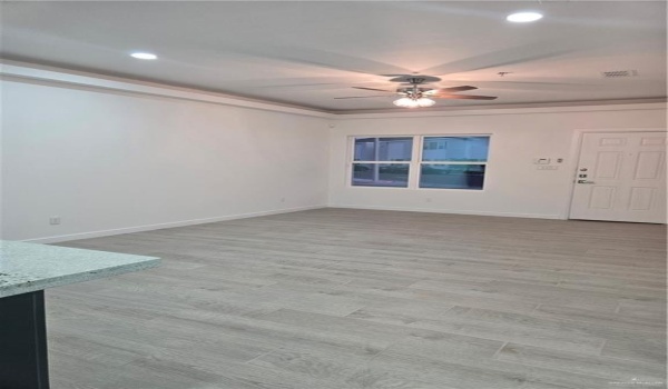 901 E Yuma Avenue #1302, McAllen, TX 78503, 2 Bedrooms Bedrooms, ,2 BathroomsBathrooms,Residential,For Sale,901 E Yuma Avenue,459491
