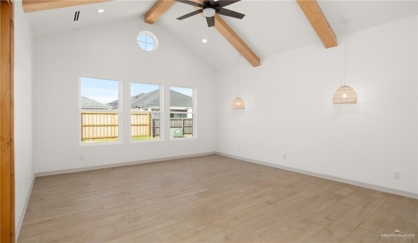 4913 N 28th Street, McAllen, TX 78504, 4 Bedrooms Bedrooms, ,5 BathroomsBathrooms,Residential,For Sale,4913 N 28th Street,459497