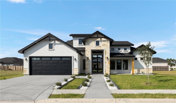 4913 N 28th Street, McAllen, TX 78504, 4 Bedrooms Bedrooms, ,5 BathroomsBathrooms,Residential,For Sale,4913 N 28th Street,459497