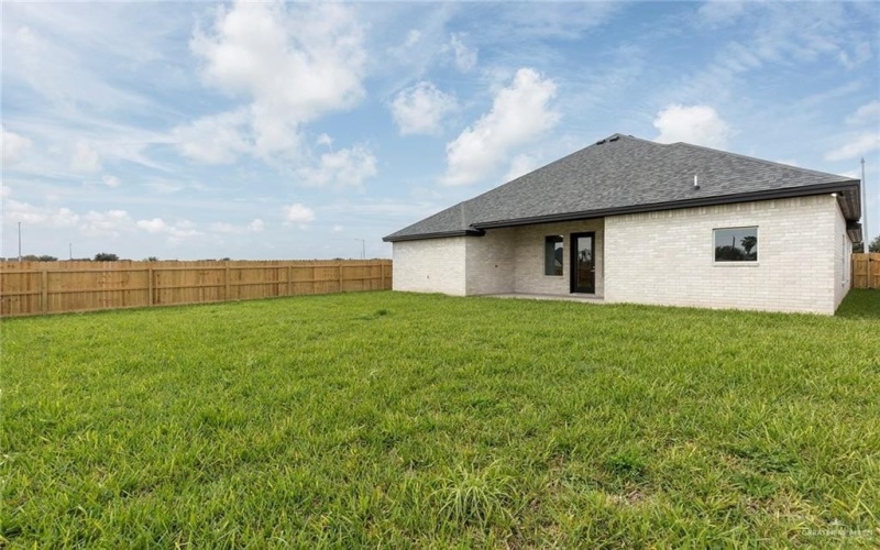 5802 N 45th Lane, McAllen, TX 78504, 3 Habitaciones Habitaciones , ,3 BañosBaños,Residential,En Venta,5802 N 45th Lane,459601