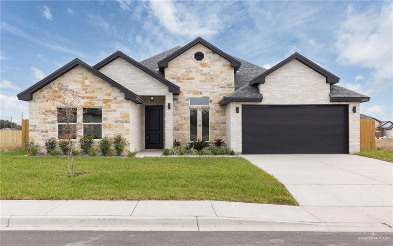 5802 N 45th Lane, McAllen, TX 78504, 3 Habitaciones Habitaciones , ,3 BañosBaños,Residential,En Venta,5802 N 45th Lane,459601