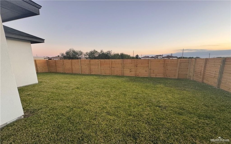 2724 E Conroe Road, Edinburg, TX 78542, 3 Bedrooms Bedrooms, ,2 BathroomsBathrooms,Residential,For Sale,2724 E Conroe Road,459658
