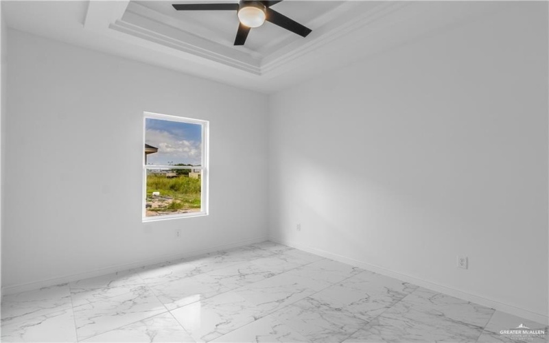 2724 E Conroe Road, Edinburg, TX 78542, 3 Bedrooms Bedrooms, ,2 BathroomsBathrooms,Residential,For Sale,2724 E Conroe Road,459658