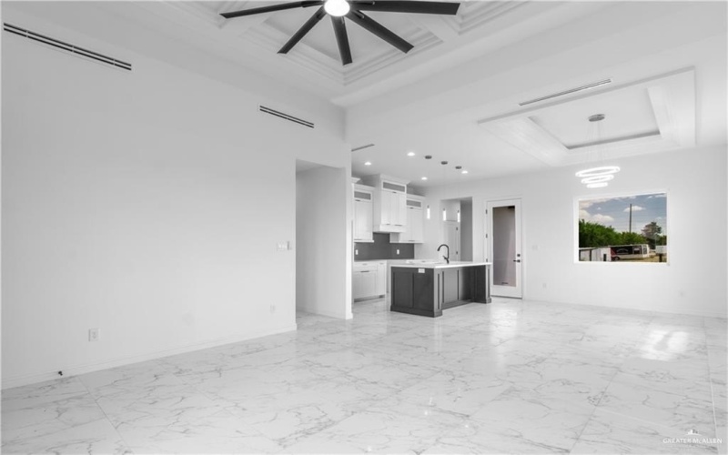 2724 E Conroe Road, Edinburg, TX 78542, 3 Bedrooms Bedrooms, ,2 BathroomsBathrooms,Residential,For Sale,2724 E Conroe Road,459658