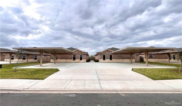 1800 Columbia Street, Weslaco, TX 78596, ,Residential Multi Family,En Venta,1800 Columbia Street,459664