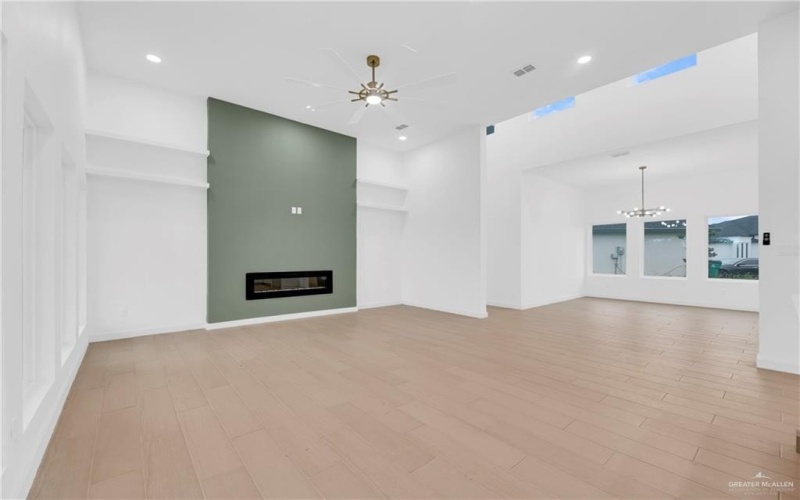 2827 Garman Street, Edinburg, TX 78542, 3 Bedrooms Bedrooms, ,2 BathroomsBathrooms,Residential,For Sale,2827 Garman Street,466142