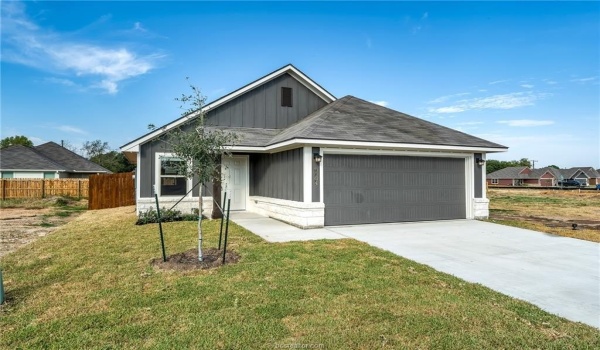1212 Highgarden Drive, Navasota, TX 77868, 3 Bedrooms Bedrooms, ,2 BathroomsBathrooms,Residential,For Sale,1212 Highgarden Drive,25001629