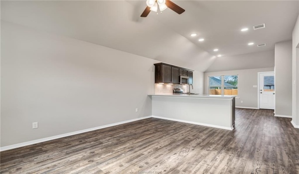 1212 Highgarden Drive, Navasota, TX 77868, 3 Bedrooms Bedrooms, ,2 BathroomsBathrooms,Residential,For Sale,1212 Highgarden Drive,25001629